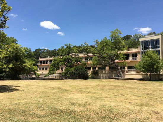 Meadows Center for Water and the Environment